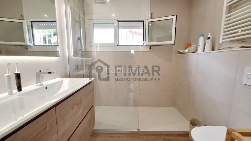 Foto ba26a325-8366-4afb-aec9-9568502bea87. Casa amb aparcament a Vilassar de Dalt