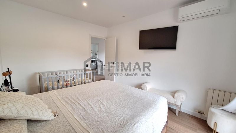 Foto f1468c7b-092c-4754-bc0f-7f462f28ab95. Casa amb aparcament a Vilassar de Dalt