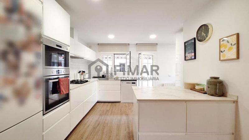 Foto f47039bd-ef85-431f-bbbf-08ddf4d6e839. Casa amb aparcament a Vilassar de Dalt