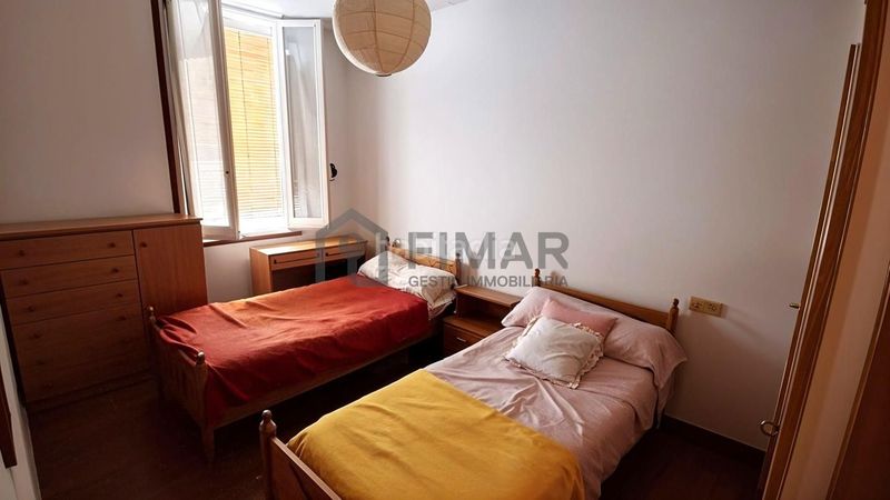 Foto 43bc96fa-3804-4f28-afec-358dcf9b9c85. Casa a Eixample Mataró