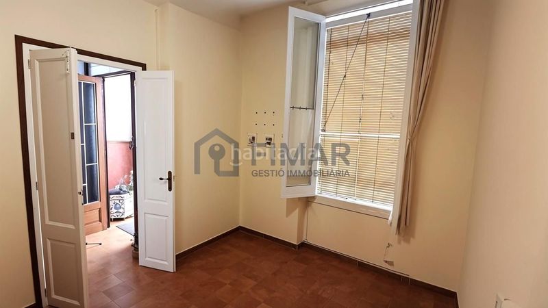 Foto 87005450-1a61-481d-bbb9-6613c3bb390b. Casa a Eixample Mataró