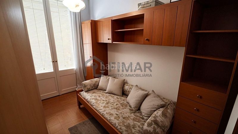 Foto a9c80fb2-d3e1-4b99-9b21-2e920ba27eba. Casa a Eixample Mataró