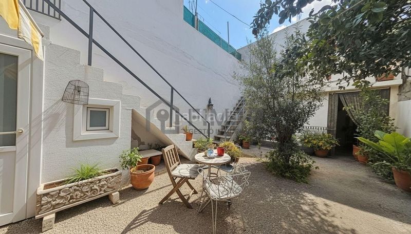 Foto e745555a-ef3f-4fd3-9d01-ff429ff3c259. Casa a Eixample Mataró