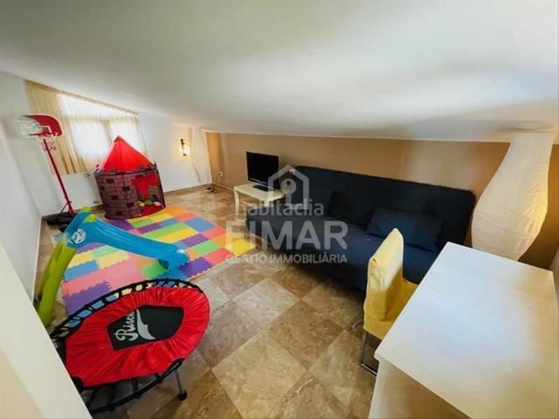 Foto 666fb11a-b689-4c64-9a2d-14da1e8f70e2. Casa chalet de tres viviendas seminuevo en Mas Mora-Sant Daniel Tordera