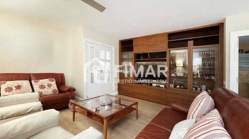 Foto 48c4f31d-85d9-4330-a666-e2abc3222be1. Haus mit heizung parking in Sud Argentona