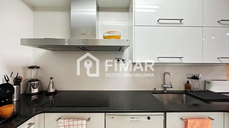 Foto 4e5dcfc3-10ab-4738-b021-1bad90e09920. Haus mit heizung parking in Sud Argentona