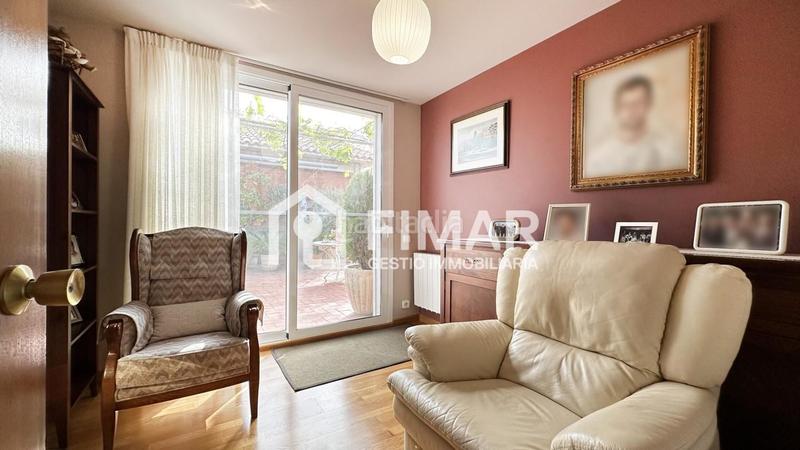 Foto fe9bbd26-9c94-449c-877d-aafe7a669833. Haus mit heizung parking in Sud Argentona