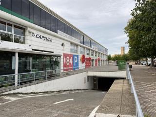 Oficina  Carrer santiago rusiñol. Local en venta o alquiler en pineda