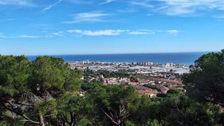 Wohngrundstück  Carrer j.s.bach. Terreno exclusivo  vistas al mar en premià de dalt