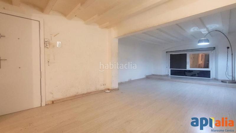 Foto 454bb070-2f0d-45c9-85e2-a23b53687194. Dúplex a Raval Barcelona