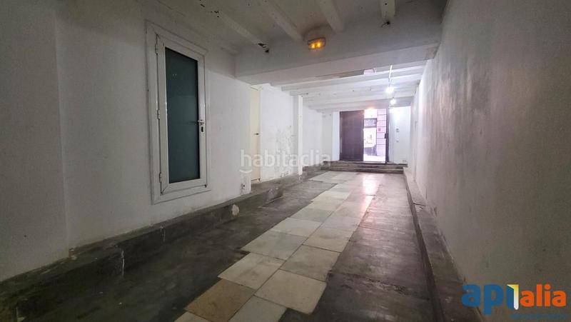 Foto eb318fcf-181d-4782-a301-b3743f25b183. Dúplex a Raval Barcelona