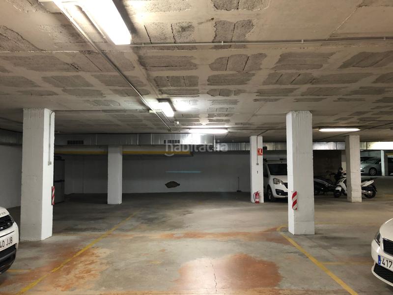 Foto 509409b7-8104-4d03-a1c2-645f109e7142. Aparcament cotxe a Vilassar de Dalt