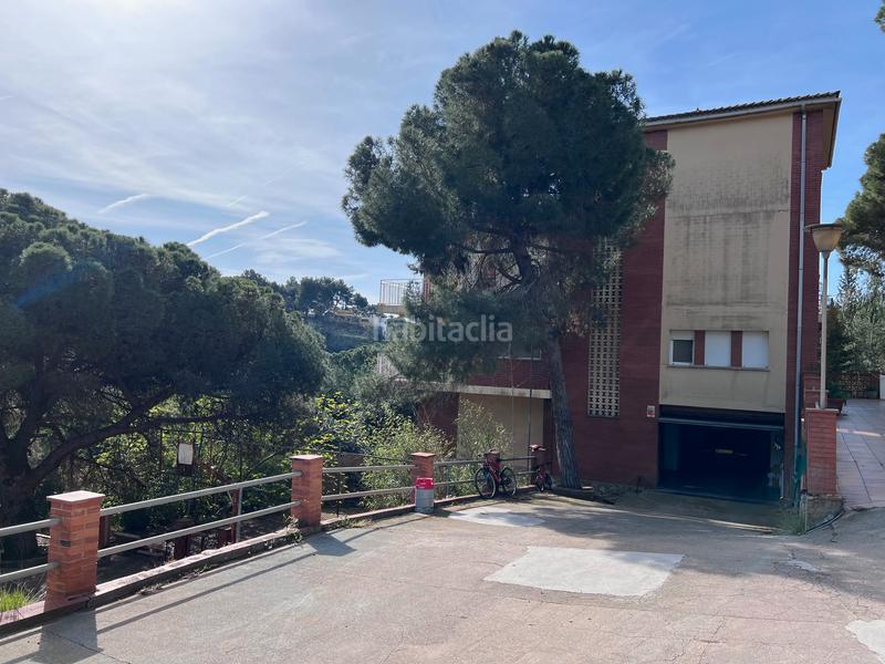 Foto 114239e8-8b5f-4882-97a4-af064a60234a. Casa amb xemeneia calefacció aparcament a Alella