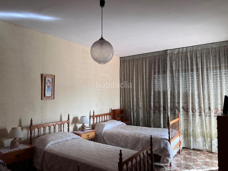 Foto 16bbe324-fd69-45f2-8688-9c981202bbc8. Casa amb xemeneia calefacció aparcament a Alella