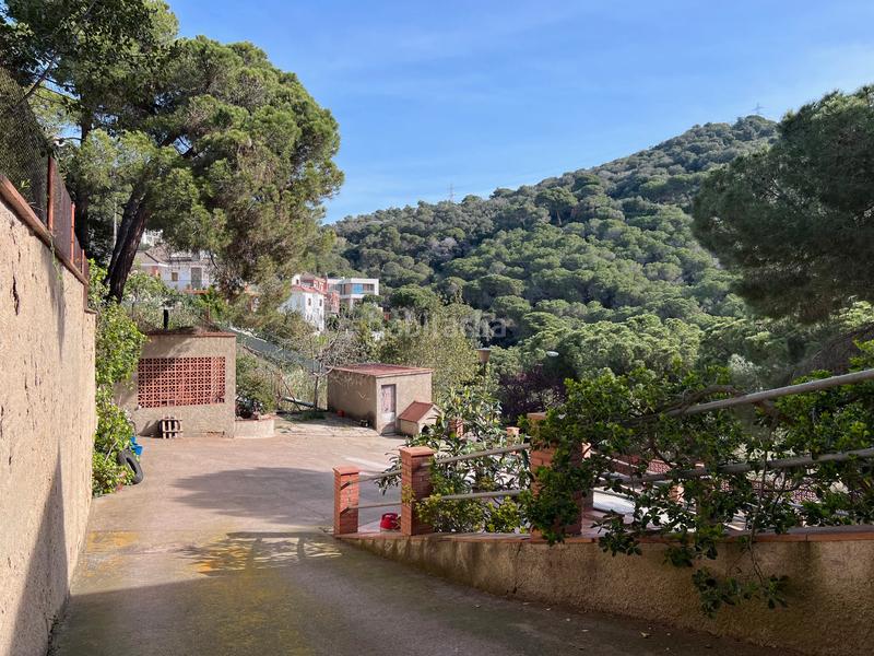 Foto 3c26bb1e-818f-46d6-9b22-ccd08de69a94. Casa amb xemeneia calefacció aparcament a Alella