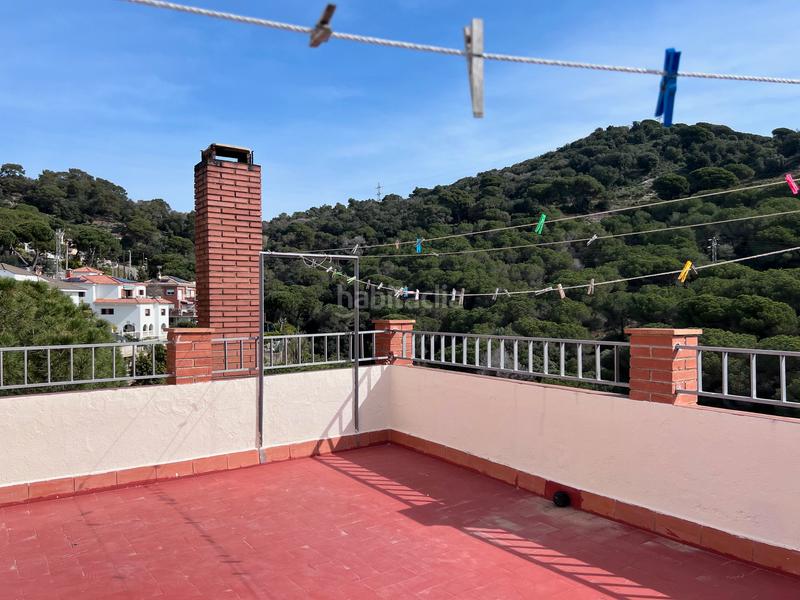 Foto 61043cfe-b4e8-4f66-b3e2-83cb68d6abea. Casa amb xemeneia calefacció aparcament a Alella