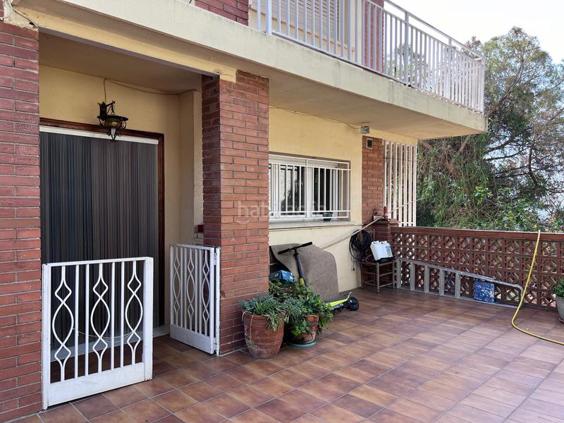 Foto 69c4e9a7-5fa8-4fb1-9dde-1b191c333f41. Casa amb xemeneia calefacció aparcament a Alella