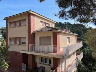 Maison à Alella. Casa a 4 vientos en 2 parcelas