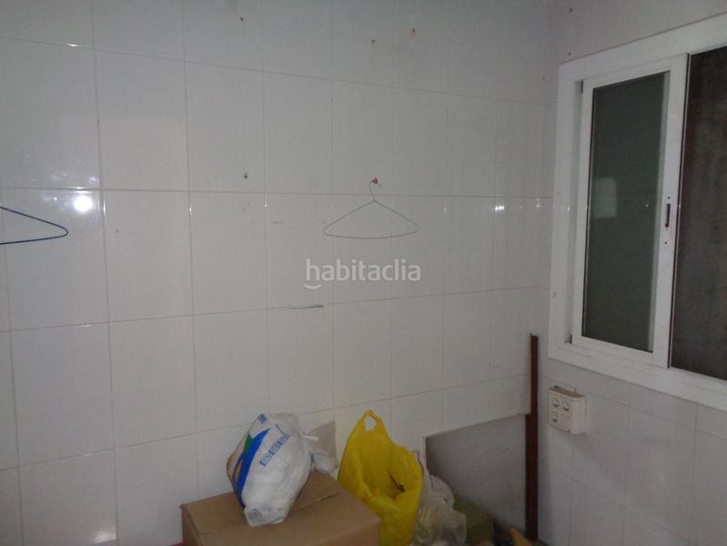 Foto 180bf875-8ef4-493a-ab8d-5812b228230d. Local comercial  en Centre-Nucli Antic Premià de Mar