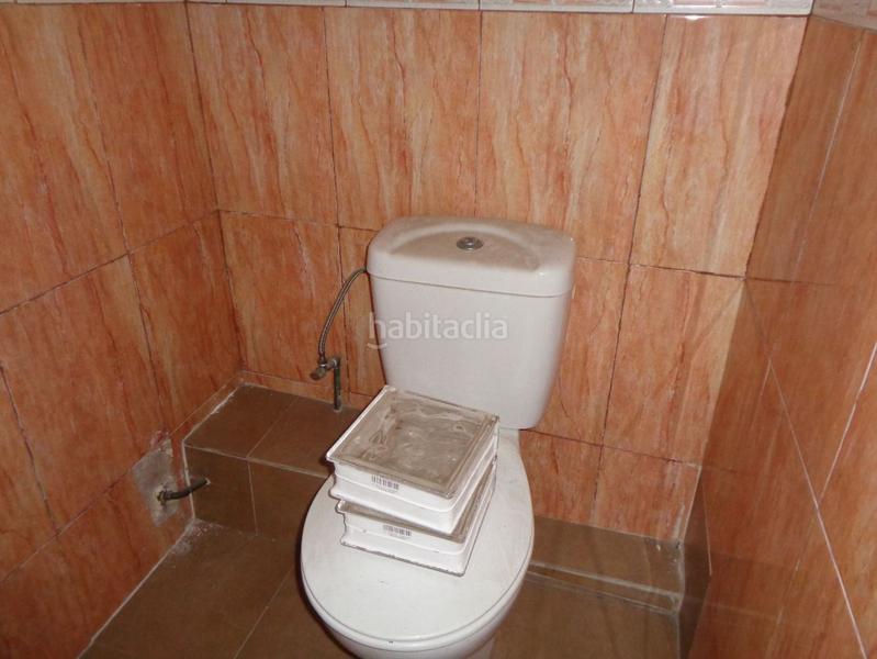 Foto 470c3440-2bf3-41e1-be42-3336afe61ab6. Local comercial  en Centre-Nucli Antic Premià de Mar