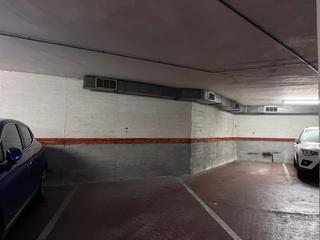 Autoparkplatz  Carrer manuel moreno. Plaza de aparcamiento
