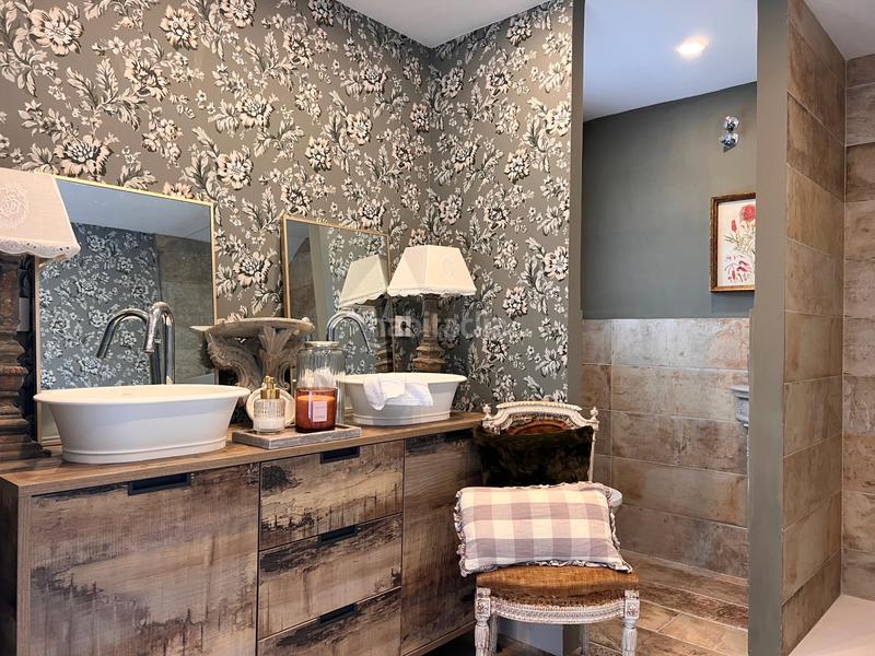 Foto 08c0c240-a823-4112-b989-38640d54376a. Casa en exclusiva, casa a tres vientos con jardín y piscina privada en Tiana