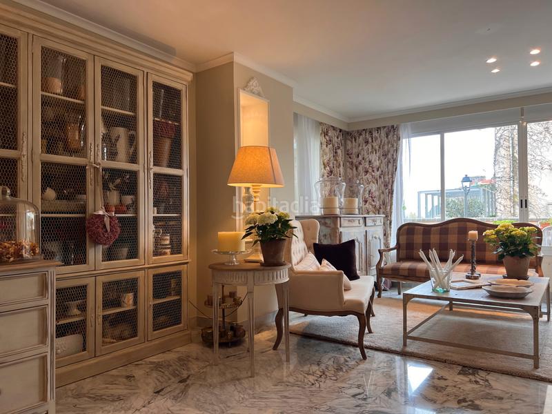 Foto 23e03c14-e67d-42e4-8d6b-9e3166eec1db. Casa en exclusiva, casa a tres vientos con jardín y piscina privada en Tiana
