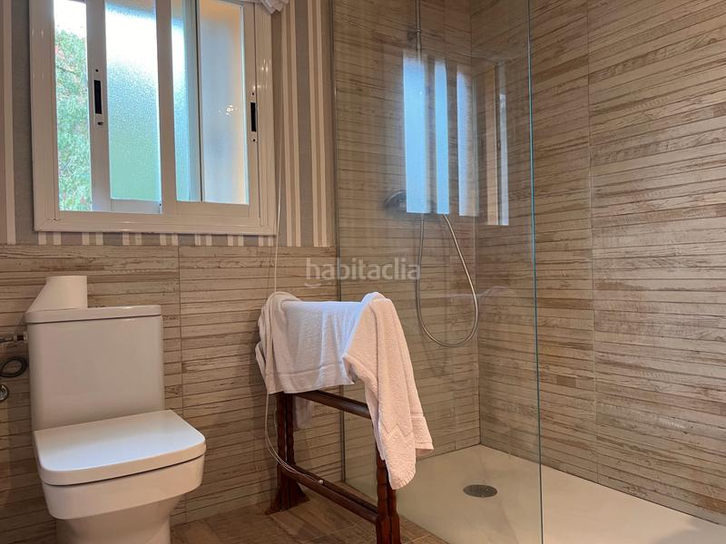 Foto a1f4ffb1-0dd2-40c7-9333-7b311fafe372. Casa en exclusiva, casa a tres vientos con jardín y piscina privada en Tiana