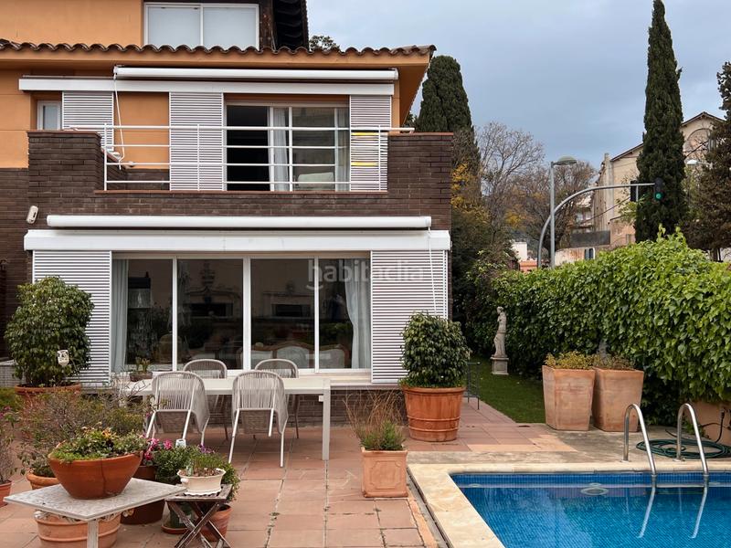 Foto a3ddf22d-9071-4127-b834-24f06ff97cef. Casa en exclusiva, casa a tres vientos con jardín y piscina privada en Tiana