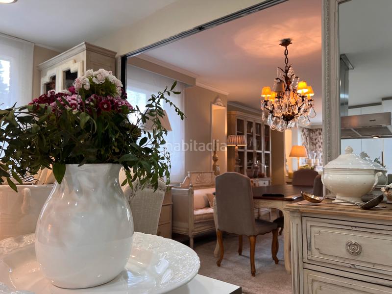 Foto b9359a83-5994-45ce-9096-6436c97f5980. Casa en exclusiva, casa a tres vientos con jardín y piscina privada en Tiana