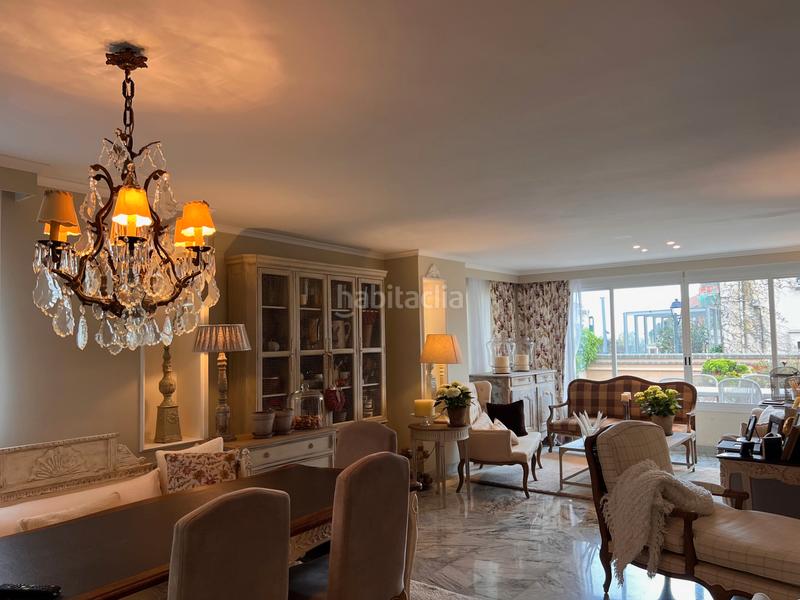 Foto dfc8e545-cad2-499b-a15f-3cff687acfc6. Casa en exclusiva, casa a tres vientos con jardín y piscina privada en Tiana