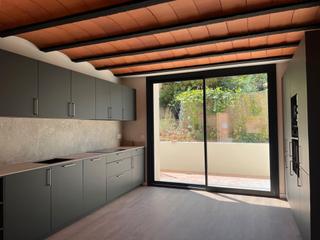 Haus in Vilassar de Dalt. Casa de pueblo reformada a estrenar, con encanto y acabados mode