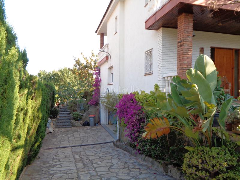 Foto af073879-6db2-4c28-80f1-830b9a9794b4. Lloguer casa amb xemeneia calefacció aparcament a Vilassar de Dalt