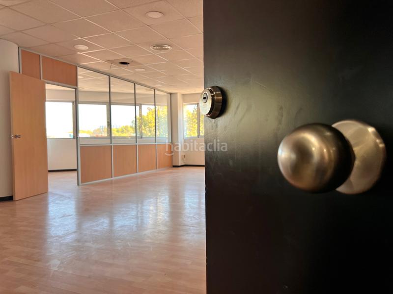 Foto 4805d577-29aa-4fd4-b3c4-9f754a2c90b0. Miete büro in Can Borrell Mollet del Vallès