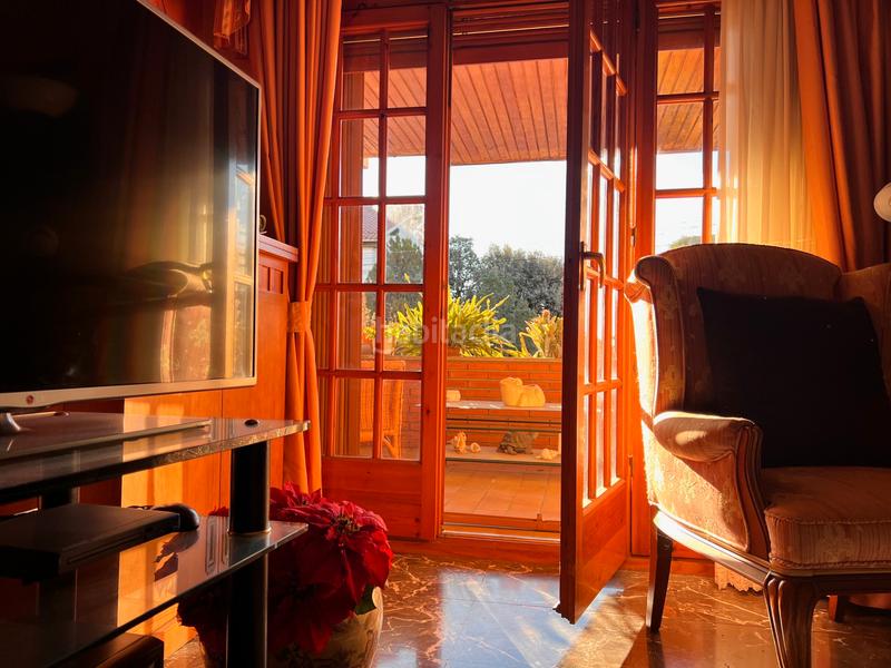 Foto 1f055686-a716-47d0-ad93-7fe971225dd7. Maison jumelée avec cheminée chauffage parking piscine dans Vilassar de Dalt