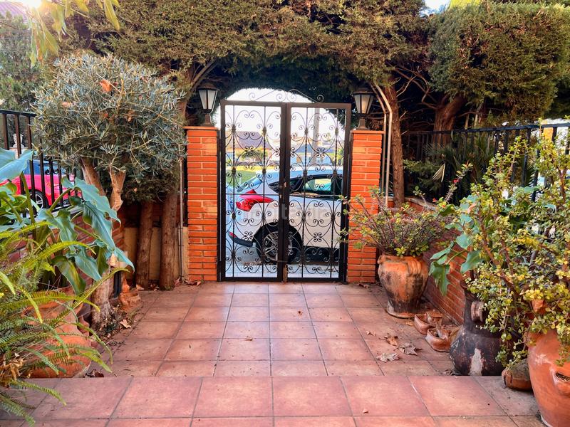 Foto 8f4a1917-3cdd-4e45-b349-38e965e9e0a4. Maison jumelée avec cheminée chauffage parking piscine dans Vilassar de Dalt