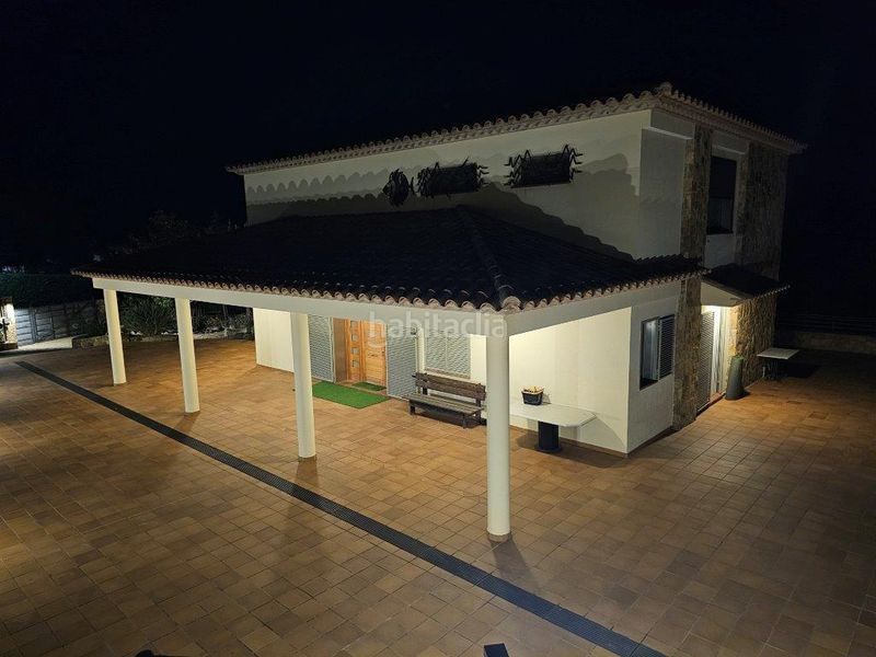 Foto 054fb362-e5e4-4c00-894c-37965d114a12. Casa amb xemeneia calefacció aparcament piscina a Tossa de Mar
