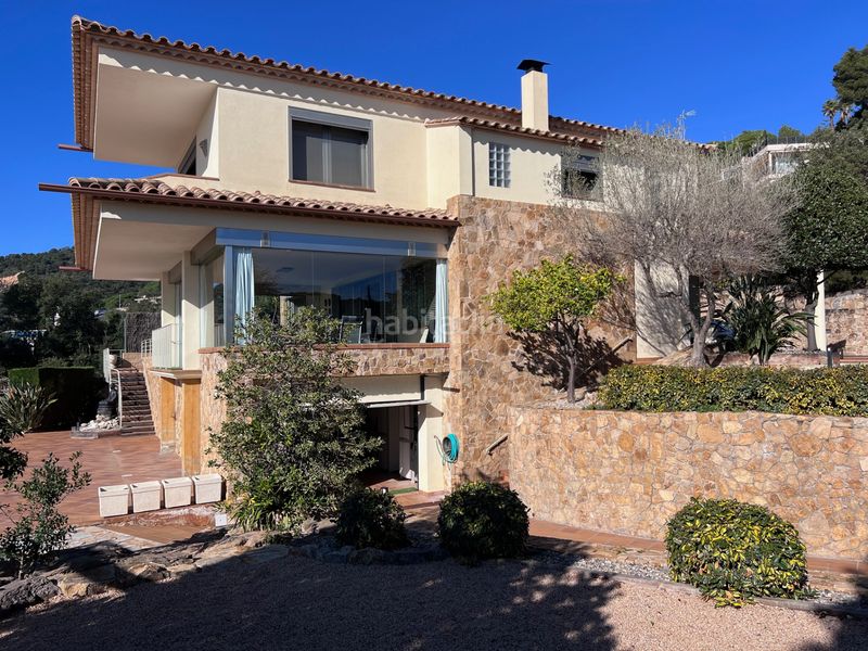 Foto 27816d6d-d526-4f0c-a2e9-56175e8a65b4. Casa amb xemeneia calefacció aparcament piscina a Tossa de Mar