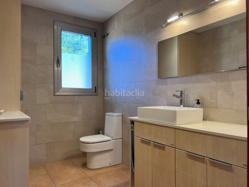 Foto 5e9822de-2e34-4467-a64b-8b85a54e5fb3. Casa amb xemeneia calefacció aparcament piscina a Tossa de Mar