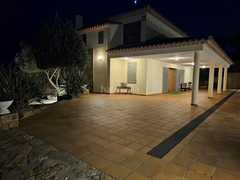 Foto a867b078-2f15-404a-8efa-5ec1856aedab. Casa amb xemeneia calefacció aparcament piscina a Tossa de Mar