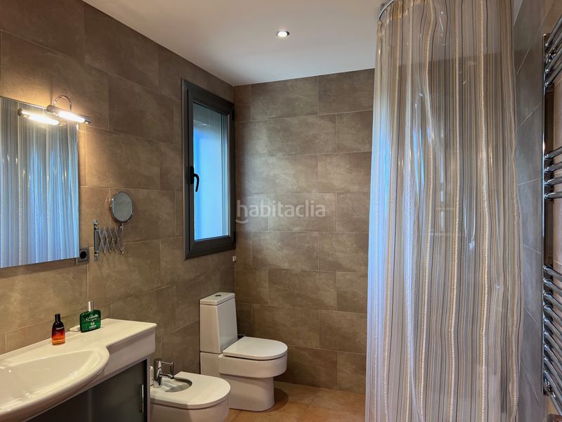 Foto ee49ae3e-6410-43d5-bb33-e7dfa5ec87a5. Casa amb xemeneia calefacció aparcament piscina a Tossa de Mar