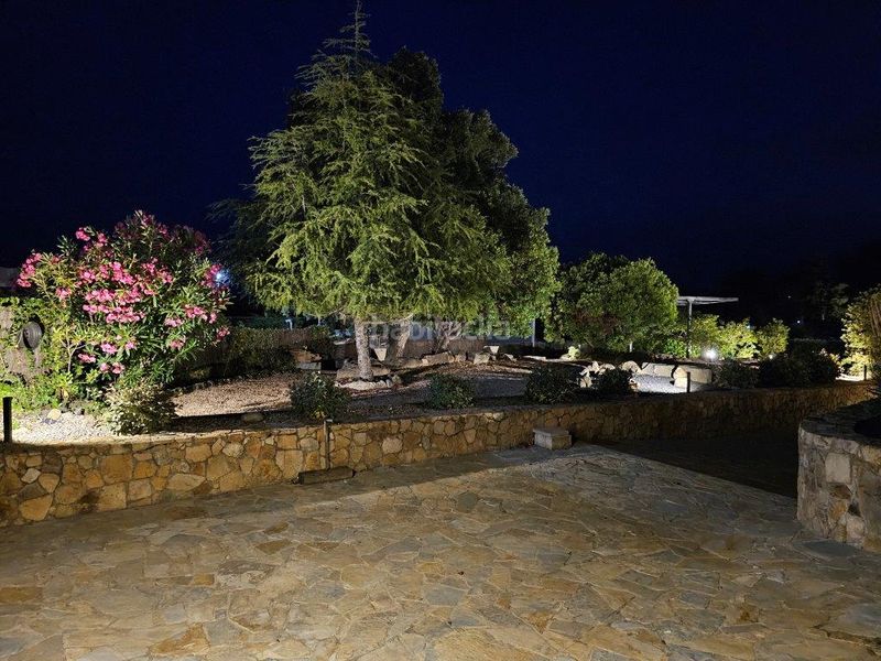 Foto f5e2299c-7934-43d0-81a1-e1e25dcaf00a. Casa amb xemeneia calefacció aparcament piscina a Tossa de Mar