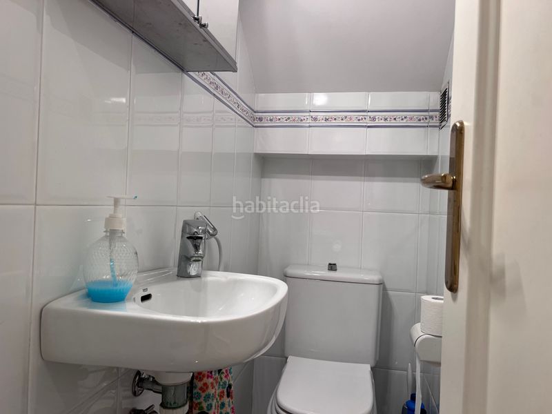 Foto 7bed93cb-f5ce-4415-a117-edf223094901. Casa amb calefacció a Centre Badalona