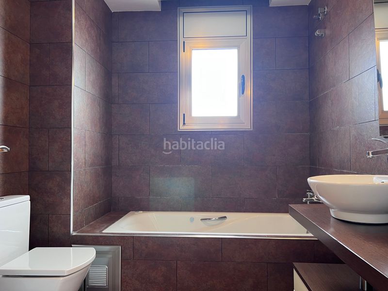 Foto c9fc96a6-00e0-46a2-a710-4f7e0a8f94c9. Lloguer casa aparellada amb calefacció aparcament piscina a Vilassar de Dalt