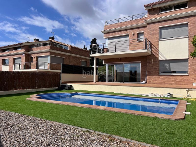 Foto db958641-a6c8-4efd-b9e5-92651cbb189d. Lloguer casa aparellada amb calefacció aparcament piscina a Vilassar de Dalt