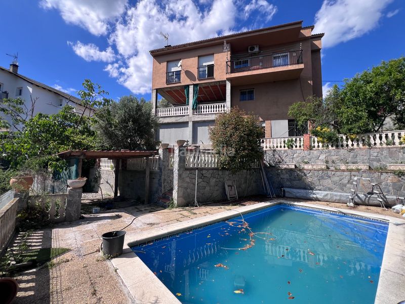 Foto c20f3b4e-14fd-4a20-978d-078727804b9a. Casa con camino riscaldamento parcheggio piscina in Dosrius
