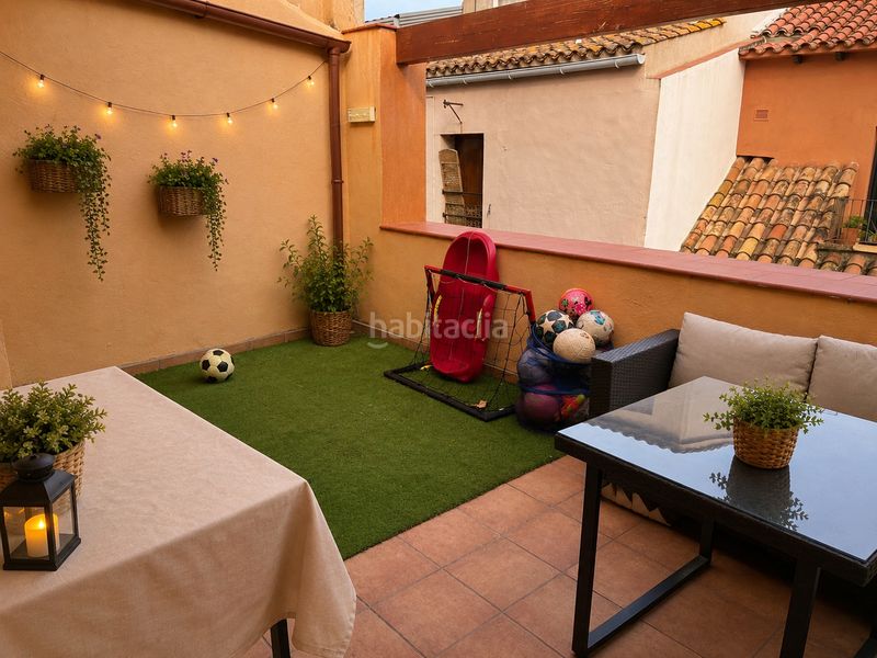 Foto f24f8ab4-221d-4935-99e1-5da738cb875d. Casa amb xemeneia a Vilassar de Dalt