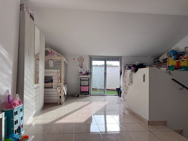 Foto 543f438a-3b8a-4d44-8fd1-1a61f3a62708. Casa amb calefacció aparcament piscina a Canet de Mar
