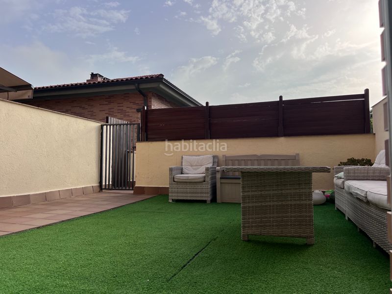 Foto d4d479c3-070d-4bff-9dd6-2d4963924cef. Casa amb calefacció aparcament piscina a Canet de Mar
