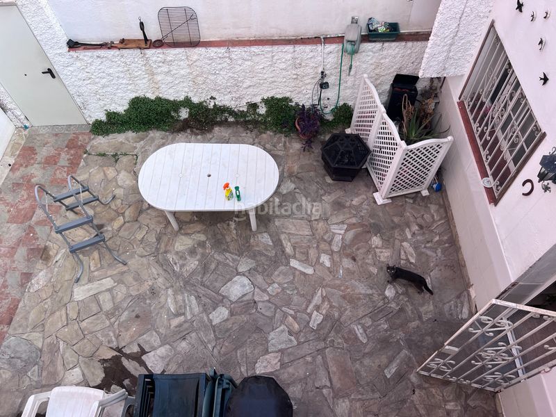 Foto 0ec69f74-a8b1-46cd-81d9-fbb12051f8a4. Casa adossada amb aparcament a Sants Barcelona
